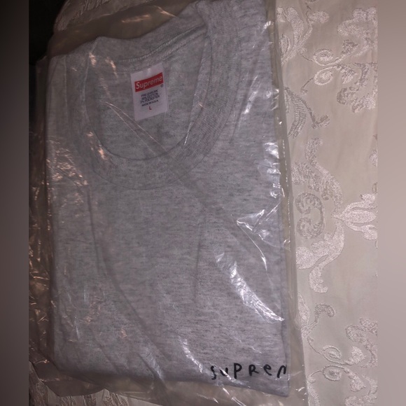 SUPREME Authentic Ying Yang “F*%# You” graphic tee. NEW - Picture 4 of 11